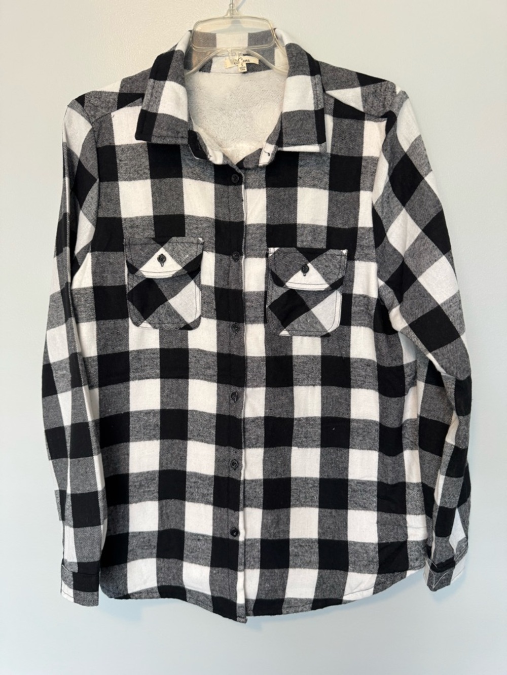 Women’s Black & White Buffalo Plaid Button-Down Shirt